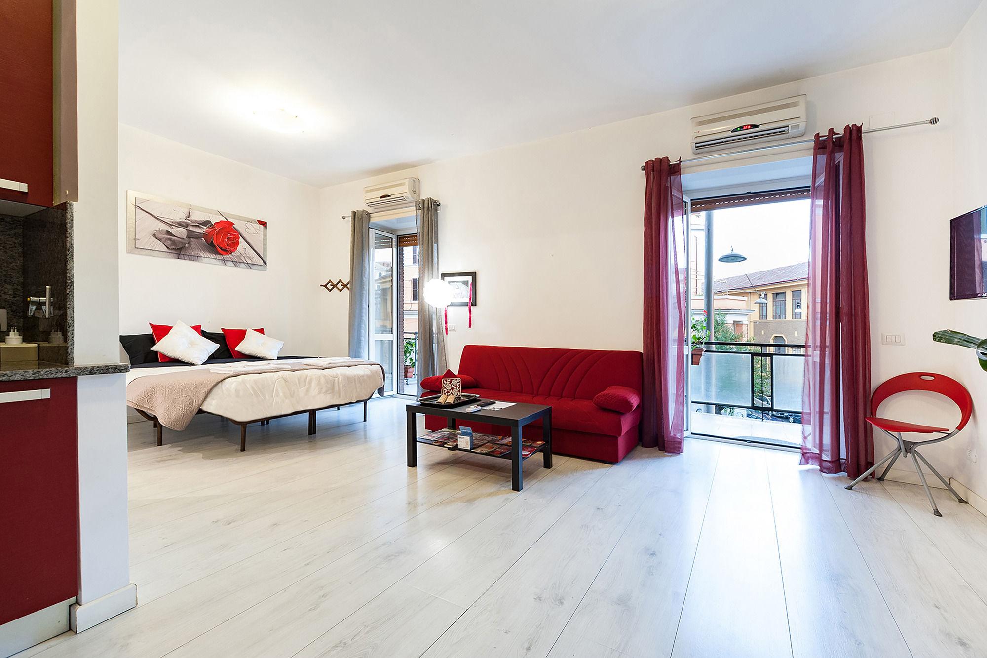 Hosting Flats Guesthouse Rom Exterior foto