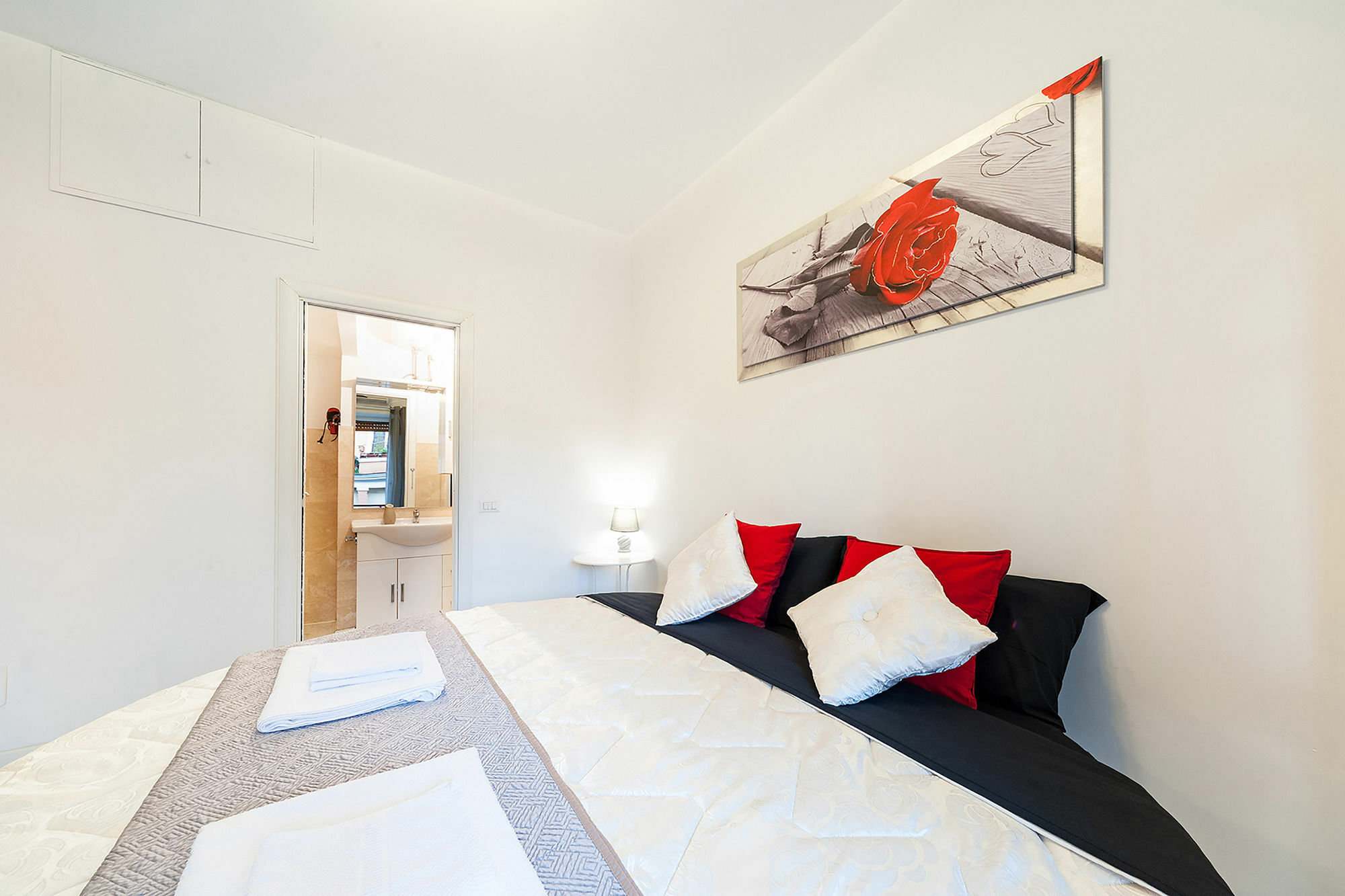 Hosting Flats Guesthouse Rom Exterior foto